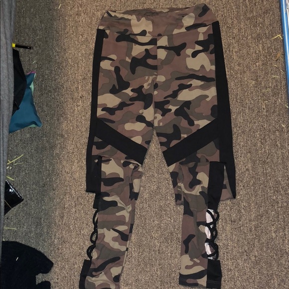 Rue21 Pants - Perfect Condition Camo Leggings from Rue21